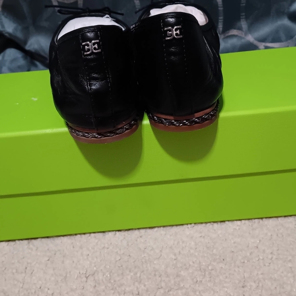 Sam Edelman Meg Black Leather flats - Picture 3 of 4